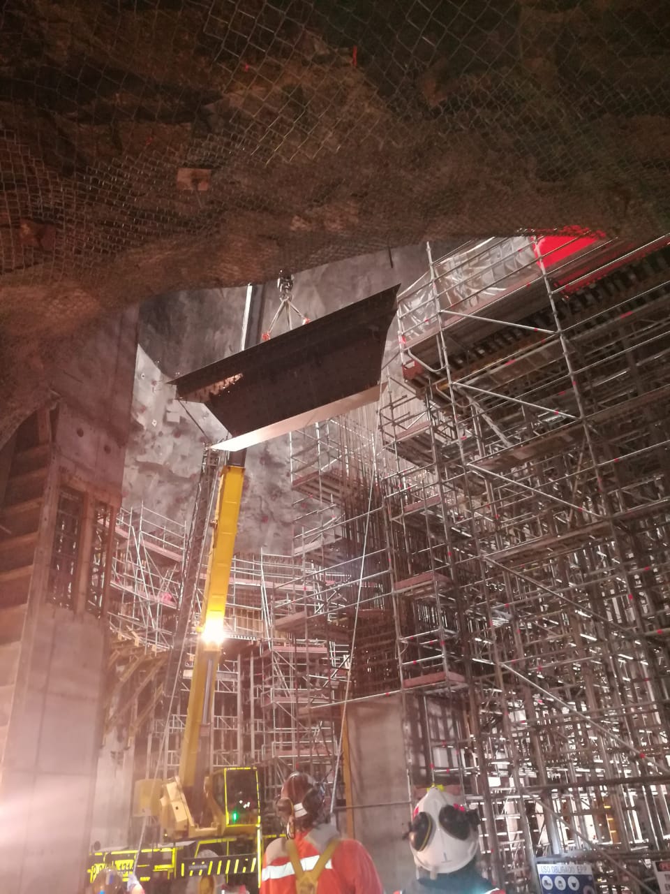 CHUTES MINEROS