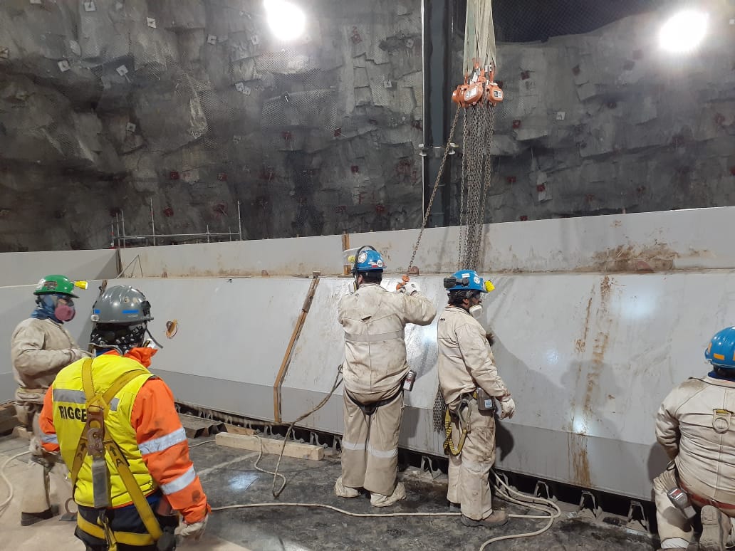 CHUTES MINEROS