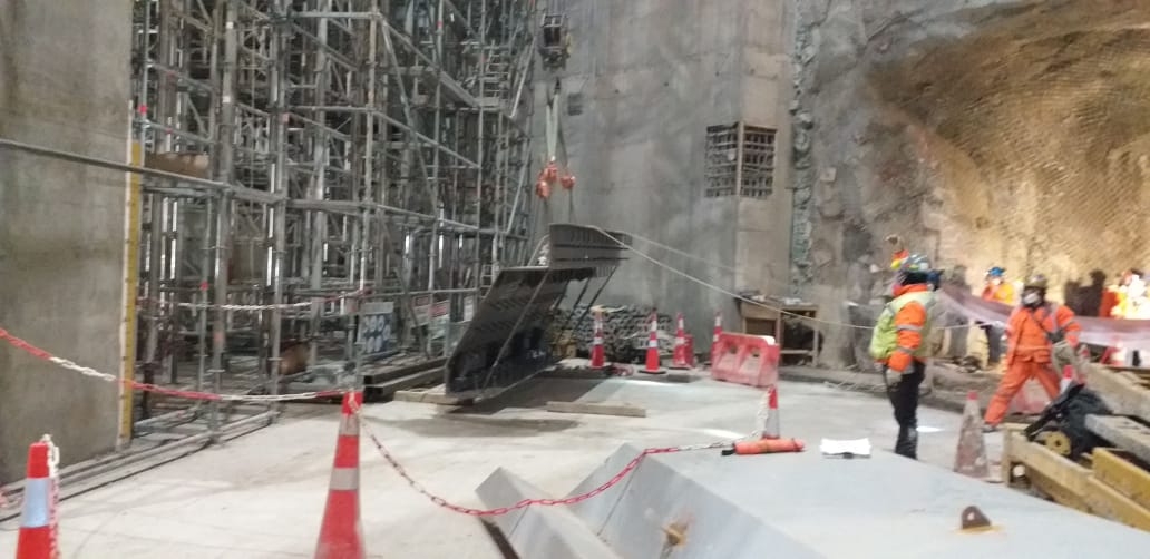 CHUTES MINEROS